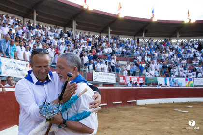 Mont-de-Marsan corrida de Dolores Aguirre pour Octavio Chacon - Pepe Moral - Juan Léal