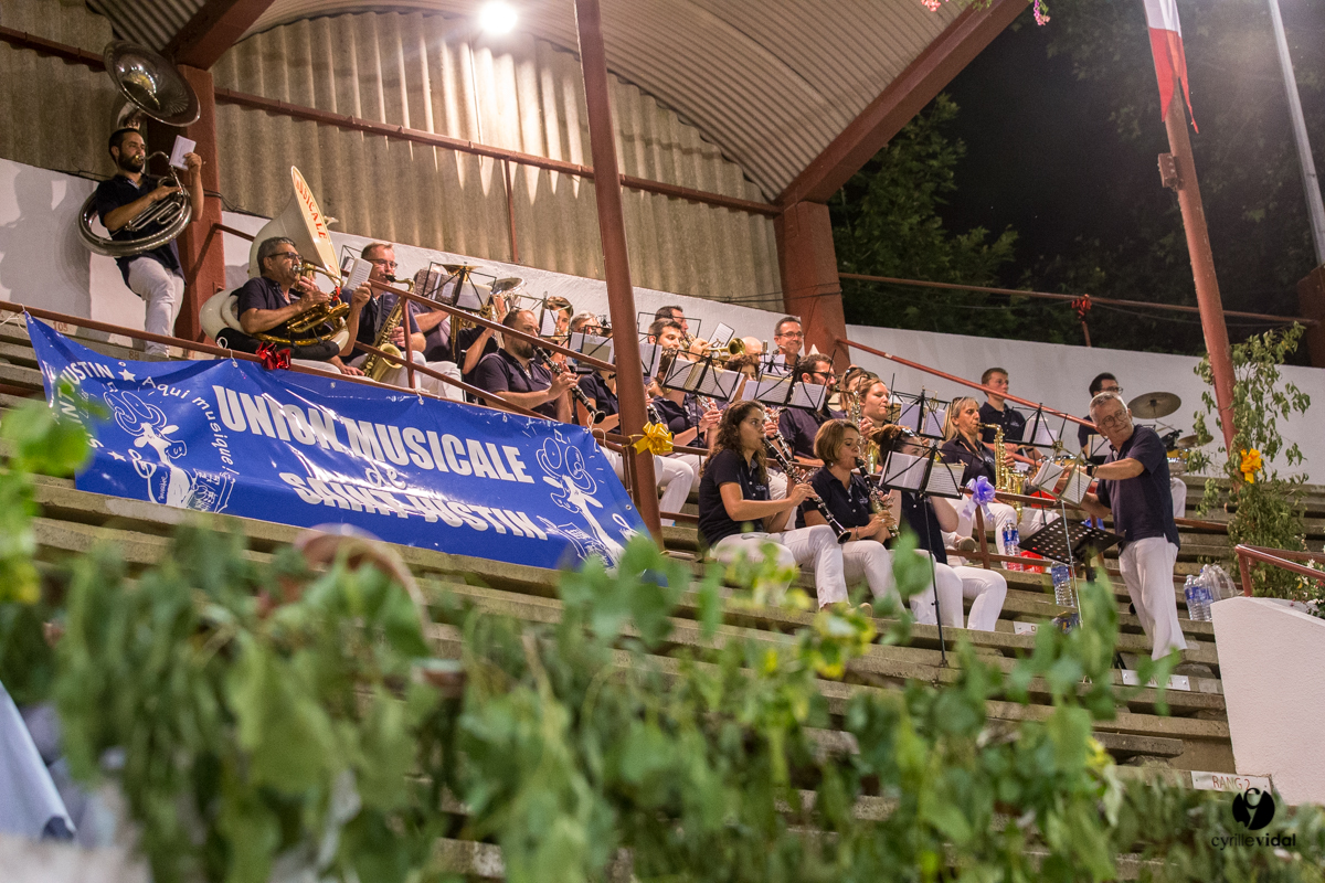 Aire sur l'Adour course landaise génération Aturine