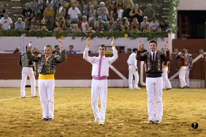 Aire sur l'Adour course landaise génération Aturine