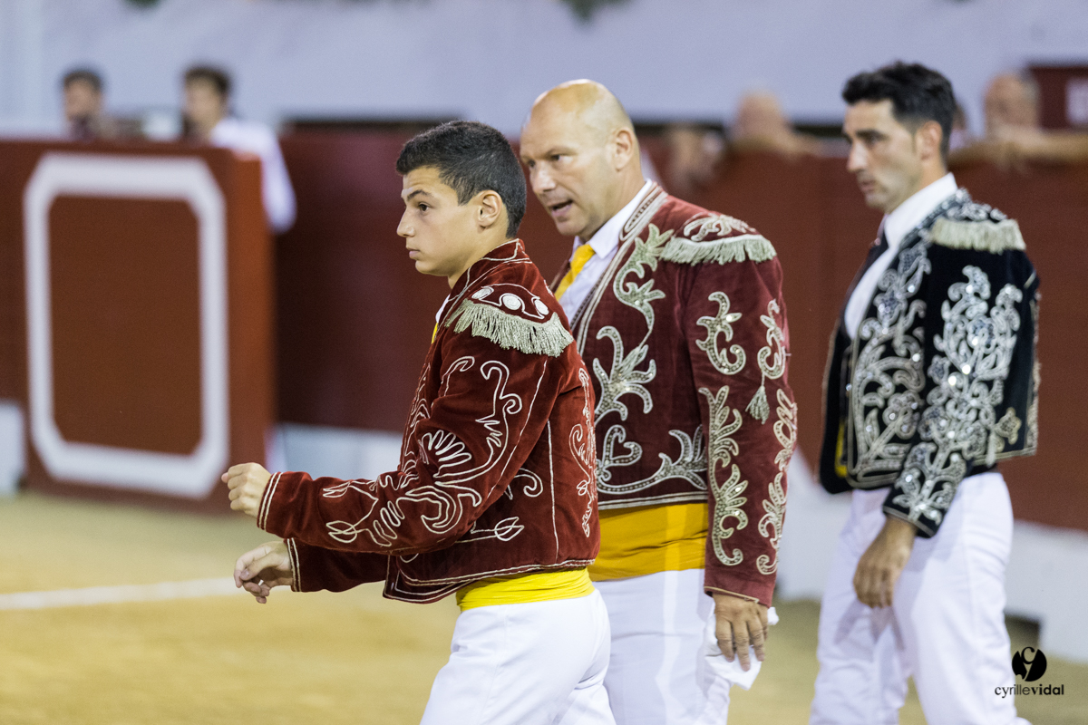 Aire sur l'Adour course landaise génération Aturine