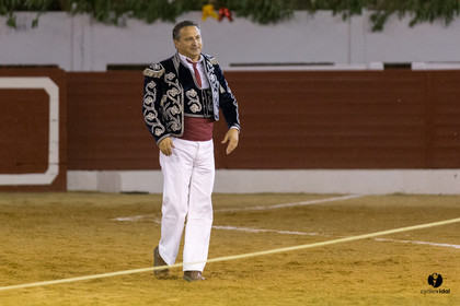 Aire sur l'Adour course landaise génération Aturine